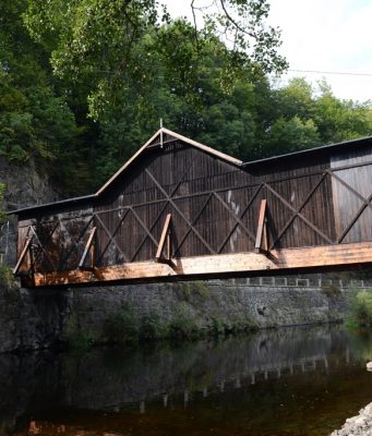 Unikátní most opět slouží i řidičům