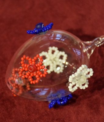 Bílé, červené a modré Velikonoce